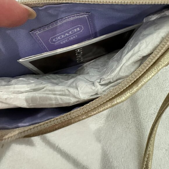 COACH Small Metallic Signature Pattern Fabric Wristlet - NWT! - Picture 3 of 8